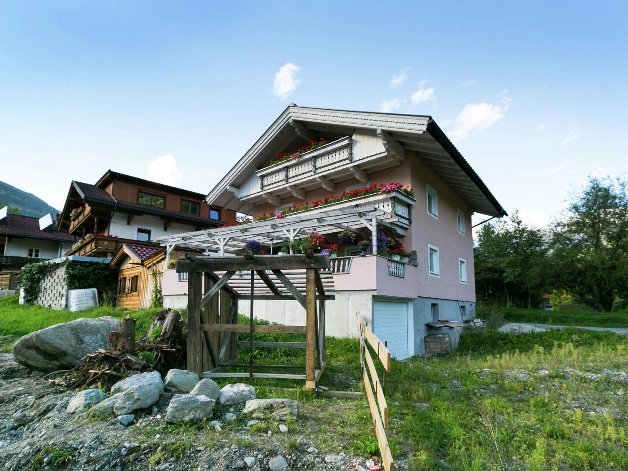 Apartment With Terrace In Aschau Im Zillertal Zewnętrze zdjęcie