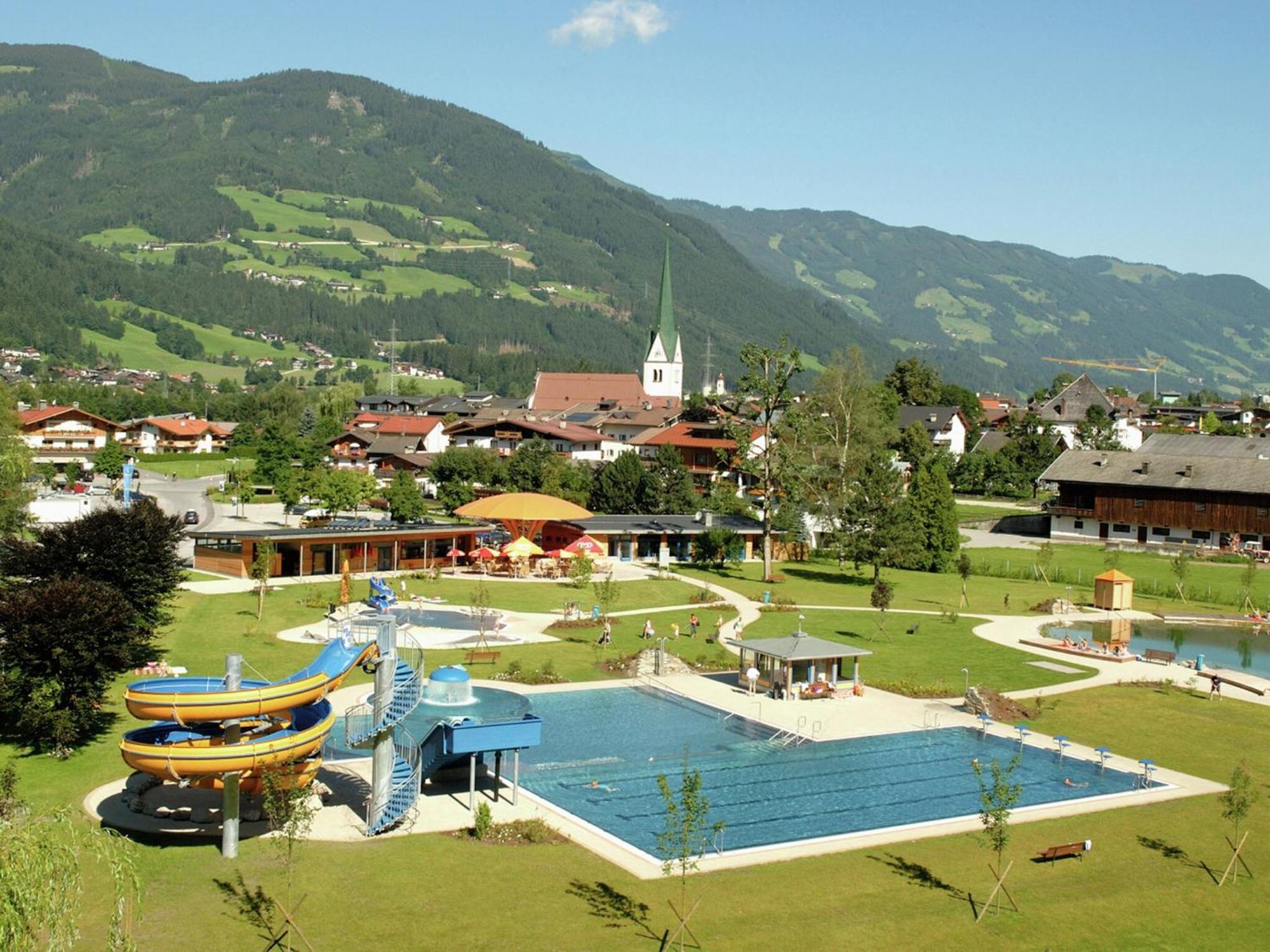 Apartment With Terrace In Aschau Im Zillertal Zewnętrze zdjęcie