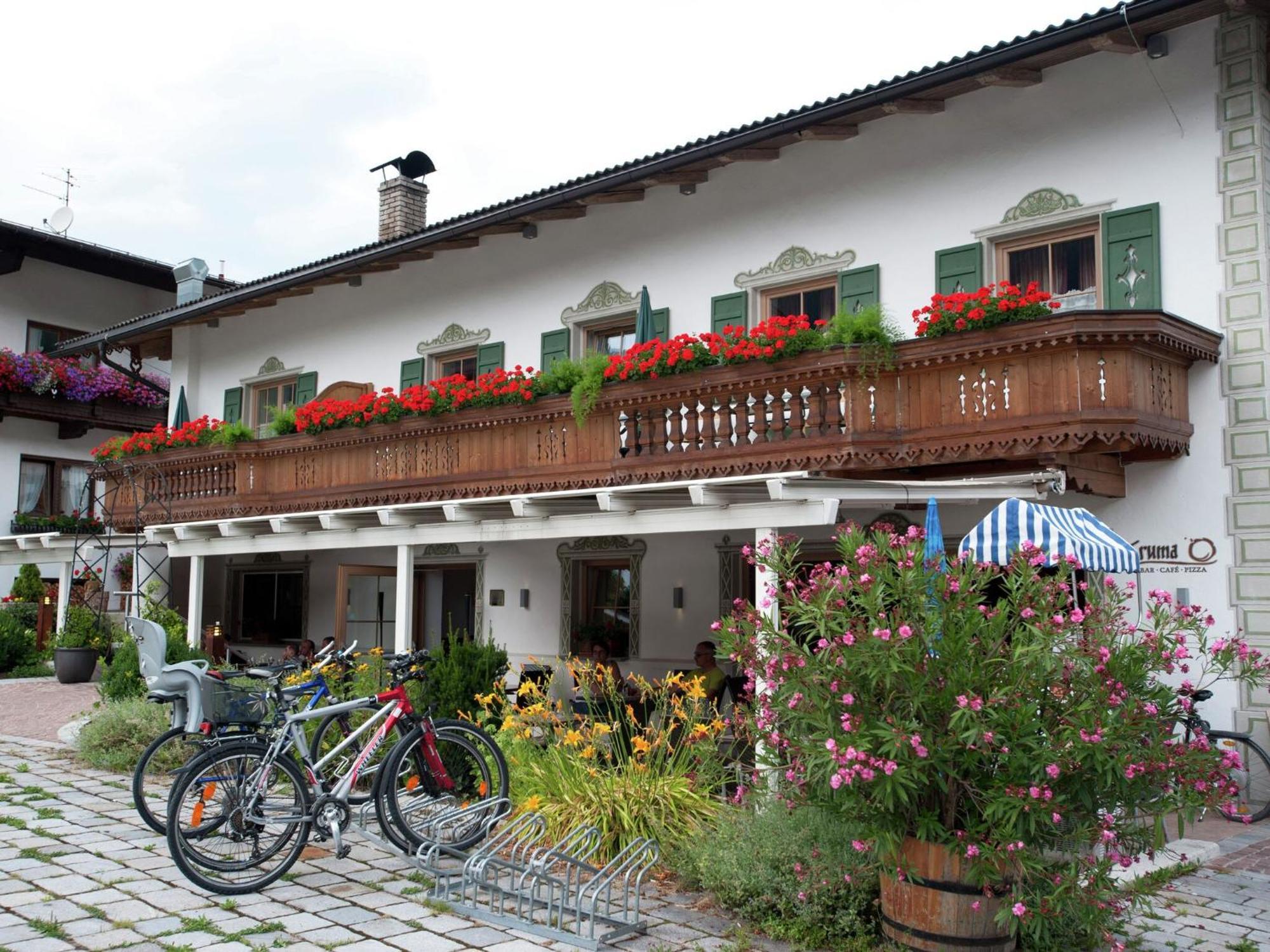 Apartment With Terrace In Aschau Im Zillertal Zewnętrze zdjęcie